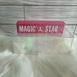 Jeffree Star Concealer